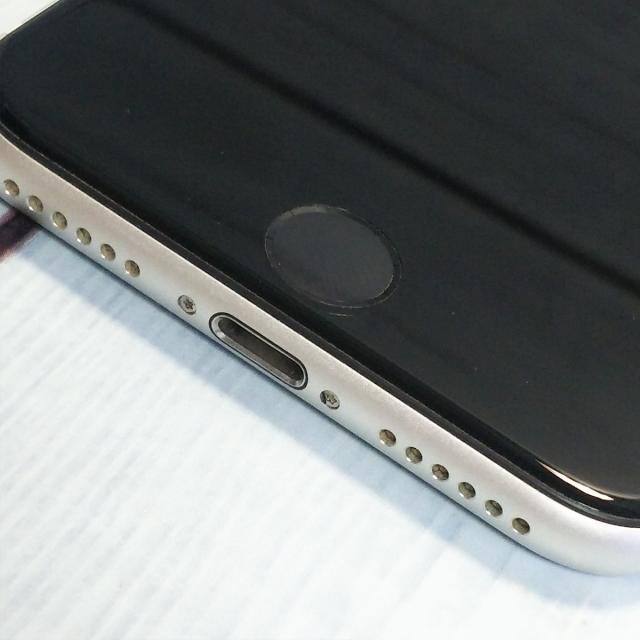 【送料無料】au iPhoneSE2 64GB ホワイト 本体 白ロム SIMロック解除済み SIMフリー B523251_8
