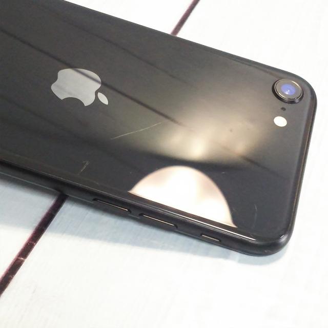 【送料無料】au iPhoneSE 第2世代 64GB ブラック 本体 白ロム SIMロック解除済み SIMフリー B137724_9