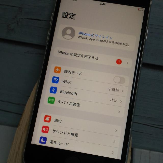【送料無料】au iPhoneSE 第2世代 64GB ホワイト 本体 白ロム SIMロック解除済み SIMフリー B727470_3