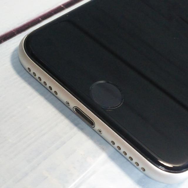 【送料無料】au iPhoneSE 第2世代 64GB ホワイト 本体 白ロム SIMロック解除済み SIMフリー B727470_9