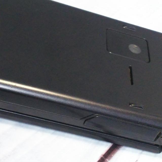 送料無料】docomo arrows 富士通 ケータイ F-03L ブラック 本体 白ロム