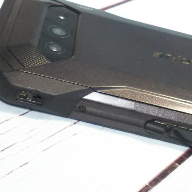 【送料無料】au 京セラ TORQUE 5G KYG01 ブラック 本体 白ロム [ジャンク] SIMロック解除済み SIMフリー J434636_7