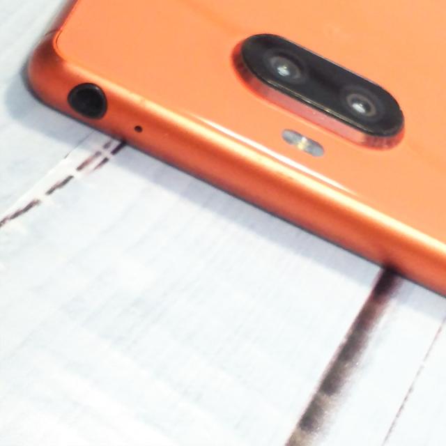 au Xperia8 SOV42 オレンジ 本体 白ロム SIMロック解除済み SIMフリー