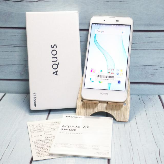 【ほぼ新品・送料無料】UQ AQUOS L2 SH-L02 ホワイト 本体 白ロム SIMロック解除済み SIMフリー S842612