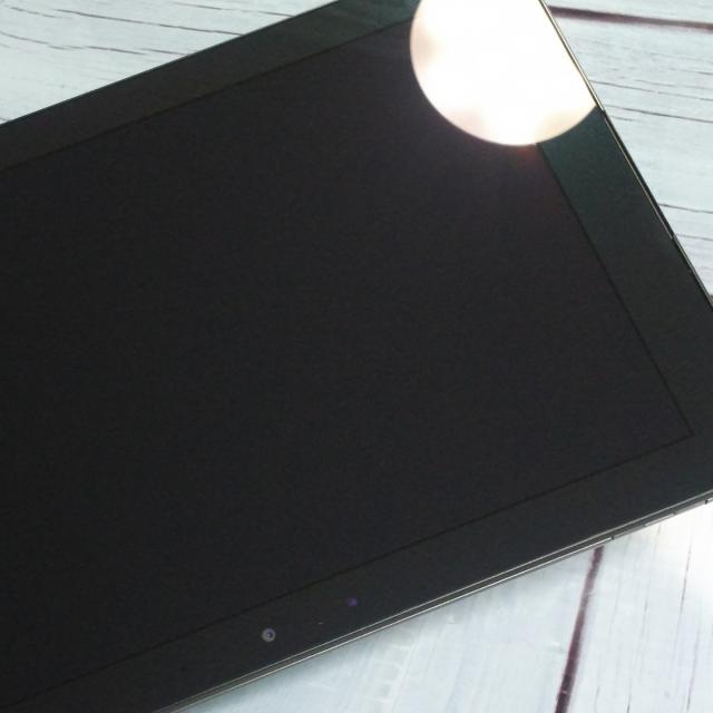 【送料無料】au Qua tab QZ10 KYT33 オリーブブラック 本体 白ロム SIMロック解除済み SIMフリー B814240_3