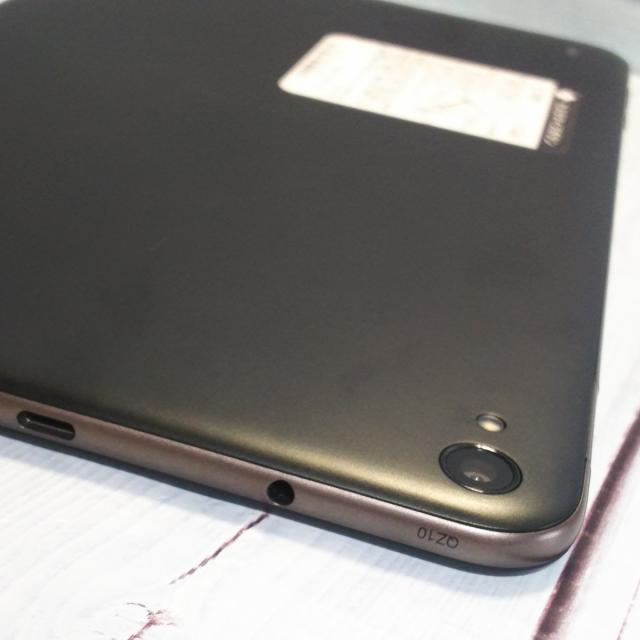 【送料無料】au Qua tab QZ10 KYT33 オリーブブラック 本体 白ロム SIMロック解除済み SIMフリー B814240_4