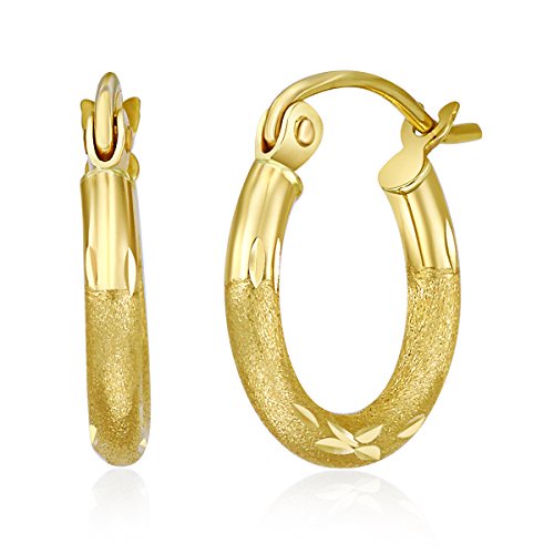 Wellingsale レディース 14K イエローゴールド ダイヤモンドカット 光沢サテン 2mm フープイヤリング (13 x 13 mm)