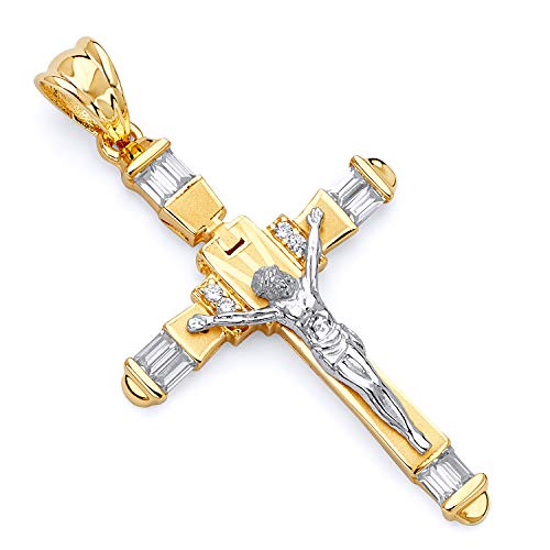 Wellingsale カトリック十字架ペンダント 14K ツートーン ホワイトとイエローゴールド 光沢仕上げ キュービックジルコニア アクセント, クリスタル, キュービックジルコニア