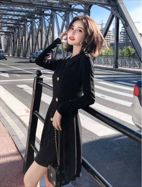 秋物 ミニワンピ 前ボタン 黒ワンピース 長袖 ショート丈 ミニワンピース フレア ａライン 黒ワンピ 秋の通販はau Pay マーケット Hhcストア