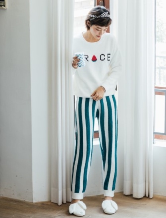 春新作 ロゴ 長袖 トップス ストライプ パンツ セット 部屋着 セットアップ 可愛い オルチャン 楽ちん デート お泊り の通販はau Pay マーケット Manajily