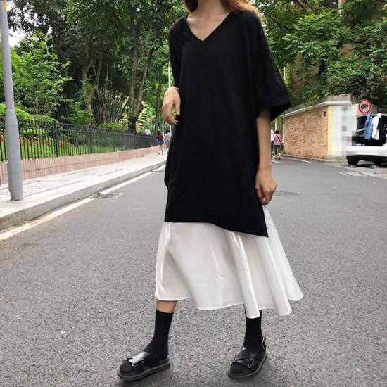 Aラインワンピース 春夏 レディース ロング丈 ワンピ レイヤード ワンピース モノクロ 5分袖 大きいサイズ Vネック 重ね着風 バイの通販はau Pay マーケット Hhcストア