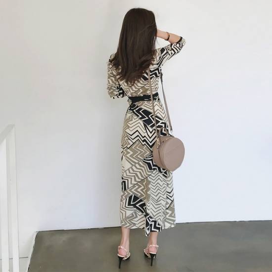 パーティードレス ワンピースドレス きれいめ ワンピース ワンピース 女子会 食事会 七分袖 幾何学柄 ロング カシュクール リボン Vネッの通販はau Pay マーケット ツヨシスタイル パーティードレス ワンピースドレス きれいめ ワンピース ワンピース 女子会 食事会 七分袖 幾何学柄 ロング カシュクール リボン Vネッの通販はau Pay マーケット ツヨシスタイル