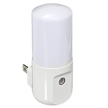 【新品】エルパ (ELPA) LEDセンサー付ライト (白色/ホワイト/コンセント式) 明暗セ (新品)の通販は 6,138円