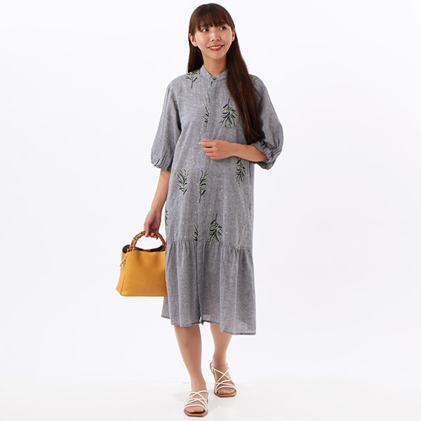 スーパーハッカ（SUPER HAKKA）/先染めシャンブレー ミモザ&ドット刺繍ワンピース(前開き)