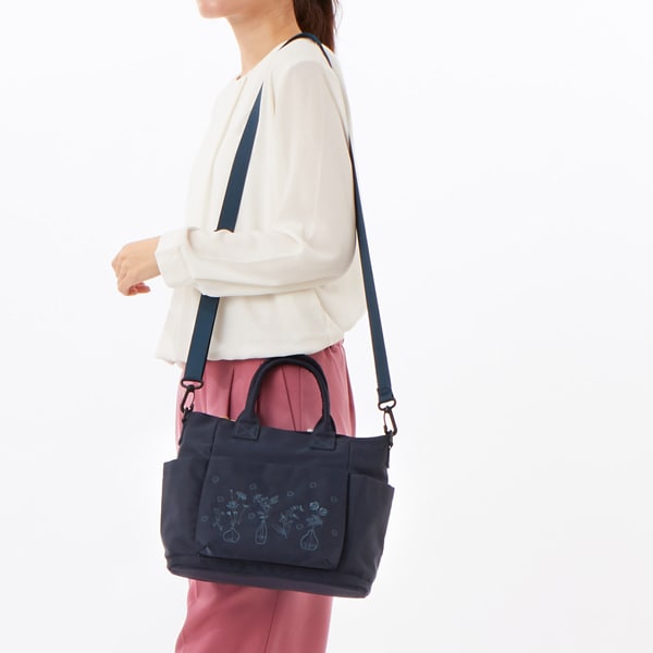 スーパーハッカ（SUPER HAKKA）/「glanta」ドットと花瓶刺繍スクエアトートショルダーバッグ