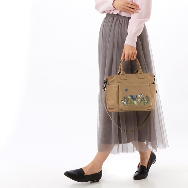 スーパーハッカ（SUPER HAKKA）/「glanta」フローラルハーモニー刺繍スクエアトートショルダーバッグ