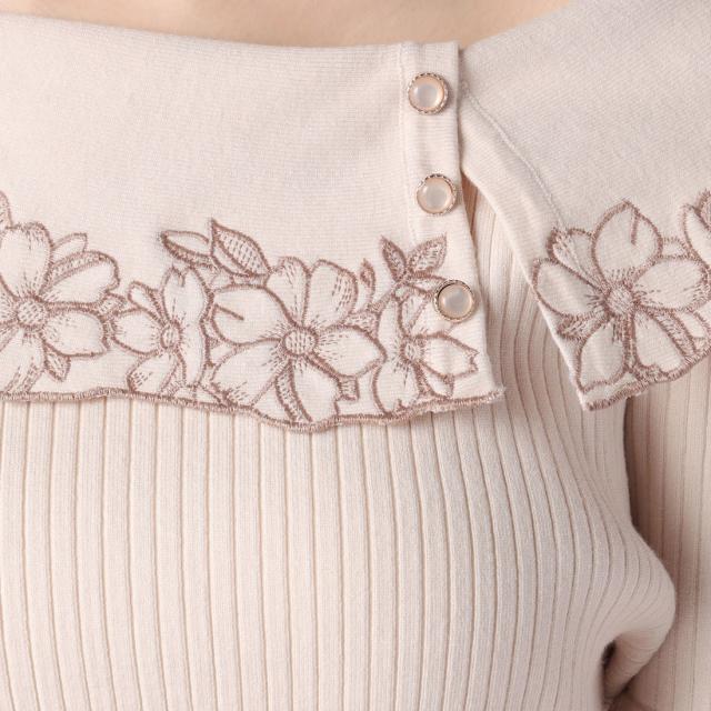 レッセパッセ/サイドボタン刺繍リブプルオーバーの通販はau PAY