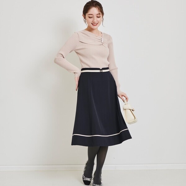 レッセパッセ（LAISSE PASSE）/バックルデザインバイカラーフレアー