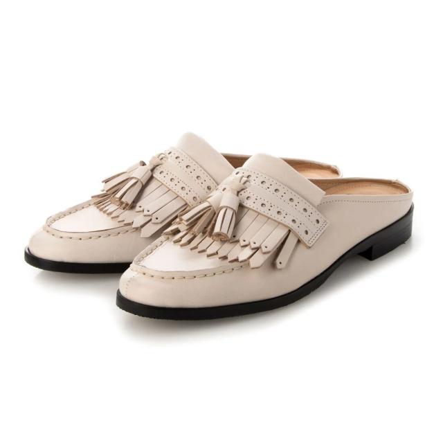 サヤ（SAYA）/SAYA 【本革】タッセルミュールの通販はau PAY