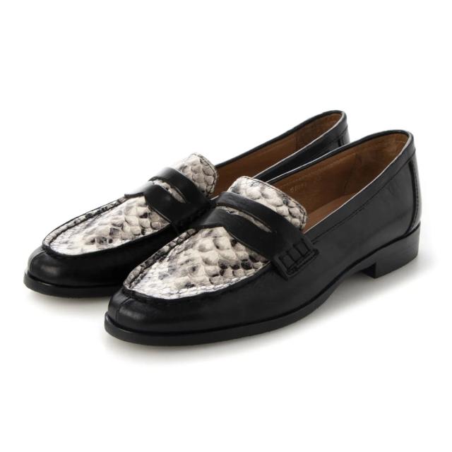 サヤ（SAYA）/【本革】ヘビ柄モカローファーの通販は