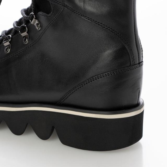 サヤ（SAYA）/23秋冬厚底本革アウトドアショートブーツ その他ブーツ