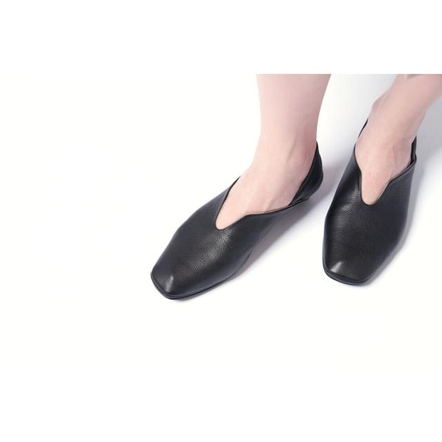 サヤ（SAYA）/24秋冬新作フラット本革スクエアトウボロネーゼ製法シューズ_9
