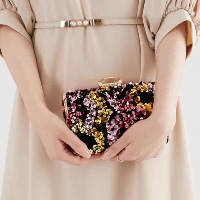 アンティーク　パッチワーク スパンコール クラッチバッグ　インド製 アンティーク パッチワーク スパンコール クラッチバッグ インド製