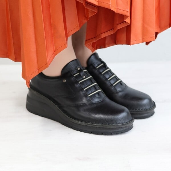 モードカオリ（MODE KAORI）/【4E】撥水冬底スニーカー/6133