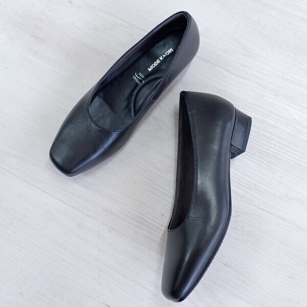 モードカオリ（MODE KAORI）/撥水ブラックパンプス/6727