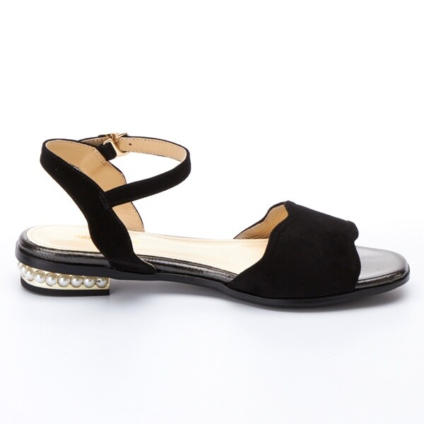 モードカオリ(MODE KAORI)/サンダル(低めヒール/フラワーカット/アンクルストラップ)の通販は モードカオリ(MODE KAORI)/サンダル(低めヒール/フラワーカット/アンクルストラップ)の通販は