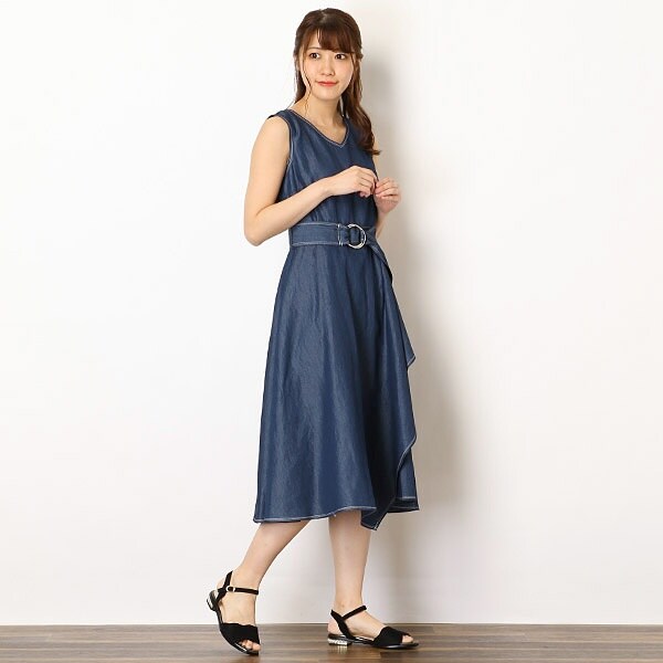 モードカオリ(MODE KAORI)/サンダル(低めヒール/フラワーカット/アンクルストラップ)の通販は モードカオリ(MODE KAORI)/サンダル(低めヒール/フラワーカット/アンクルストラップ)の通販は