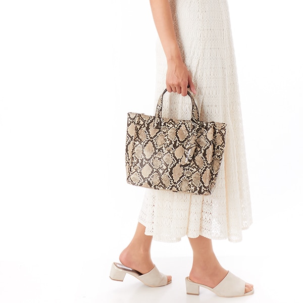 カシュカシュ（cache cache）/カシュカシュ cachecache / パイソン柄手提げトートSの通販は 6,490円