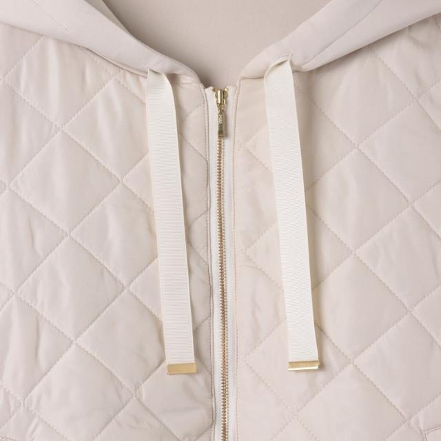 クイーンズコート（QUEENS COURT）/ハイストレッチダンボールパーカー