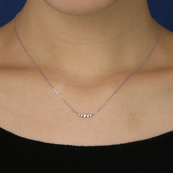 ブルーム（BLOOM）/プラチナ ダイヤモンド ネックレス（0．1ct）の通販 