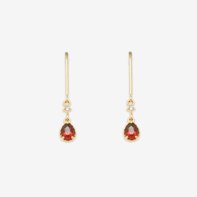 ブルーム（BLOOM）/1月誕生石 K10 イエローゴールド ガーネット しずく フック ピアス