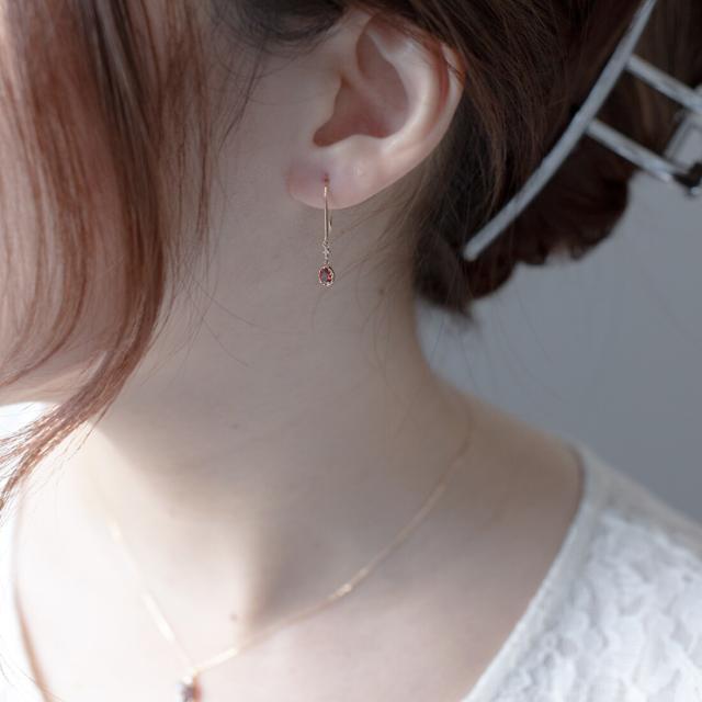 ブルーム（BLOOM）/1月誕生石 K10 イエローゴールド ガーネット しずく フック ピアス_6