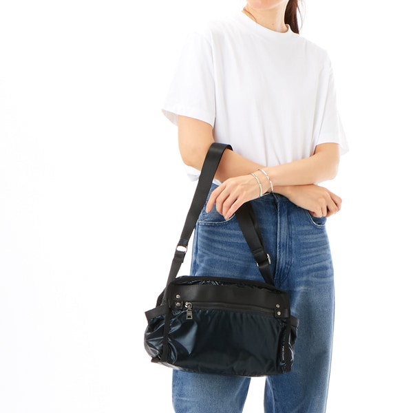 イザック ヴーエ（ysaccsvouset）/【Y’SACCS vous et】メタリックショルダーの通販は