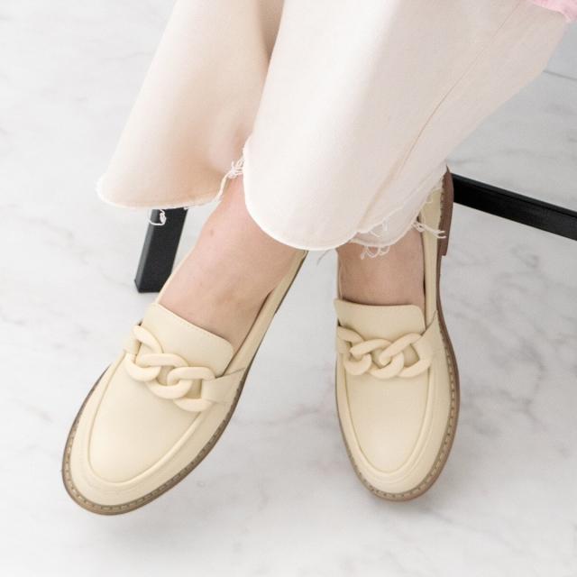 ブリジット バーキン（Bridget Birkin）/Bridget Birkin◆2．5cmヒール◆チャンキーチェーンローファー