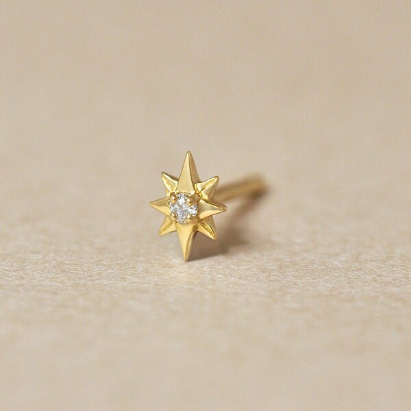 K18 アンデシンピアス 4.0mm×6.0mm K18 アンデシンピアス 4.0mm×6.0mm