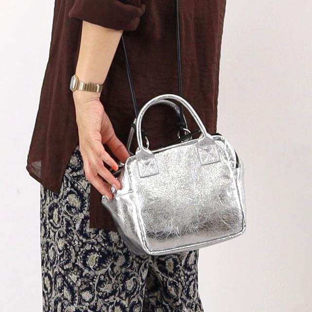 クーコ（cooco）/COOCO（クーコ）キューブボックスメタリック２ＷＡＹバッグの通販は 6,589円