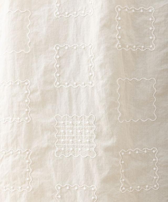 サブ ストリート/【大きいサイズ】 9号・15号(M・3L) スクエア刺繍