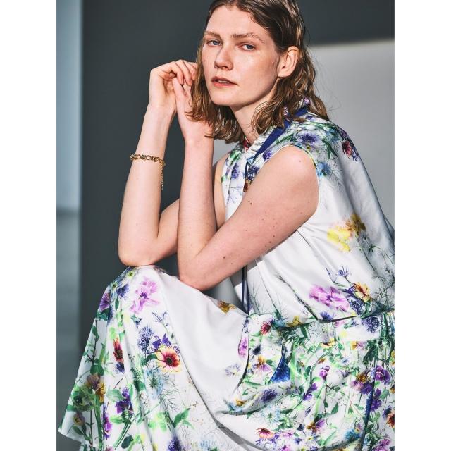 ビアッジョブルー（Viaggio blu）/フラワーブーケプリントブラウス≪洗濯機で洗える≫ ビアッジョブルー（Viaggio blu）/フラワーブーケプリントブラウス