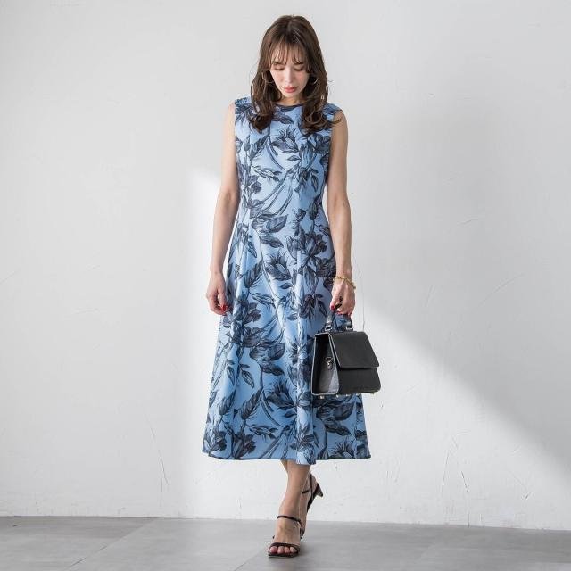 LUSSO VIAGGIO BLU 総レース フラワーワンピース 襟付き 半袖 ビアッジョブルー（Viaggio blu）/【WEB限定カラーあり】リネンライク