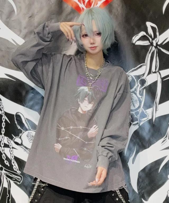 バックステージパス（backstagepass）/【黒野京×BACKSTAGE PASS コラボ】BARBED ピグメント加工 オーバーサイズ ロンT