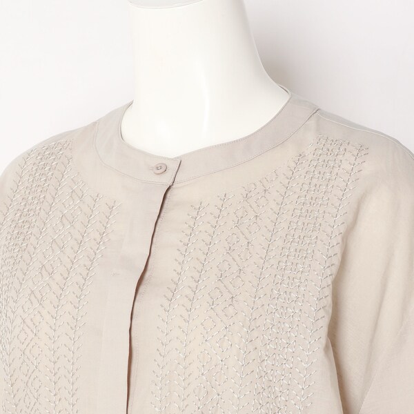 ラ・クープ/オリジナル刺繍ローンブラウスの通販は ラ・クープ/オリジナル刺繍ローンブラウスの通販は