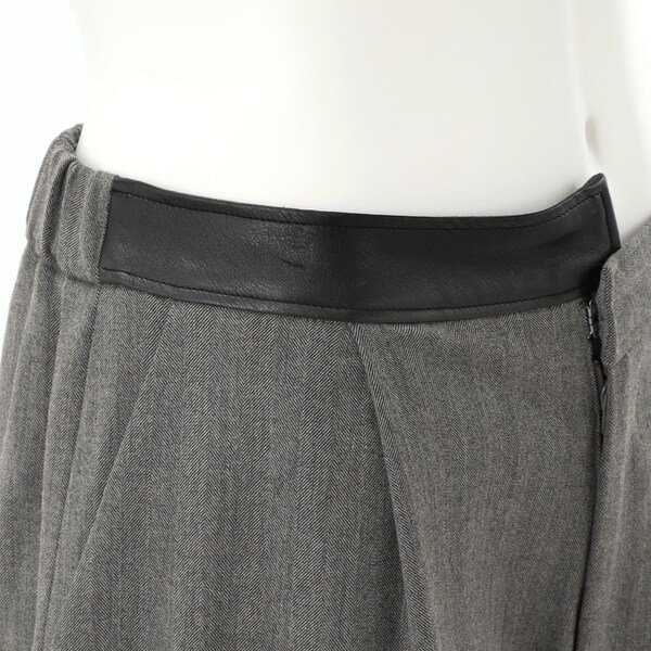 ラ・クープ（LACOUPE）/アシンメトリータックパンツの通販はau PAY