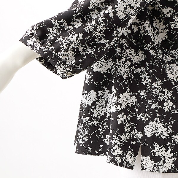 ラ・クープ（LACOUPE）/オリジナル花柄ギャザーブラウスの通販はau PAY