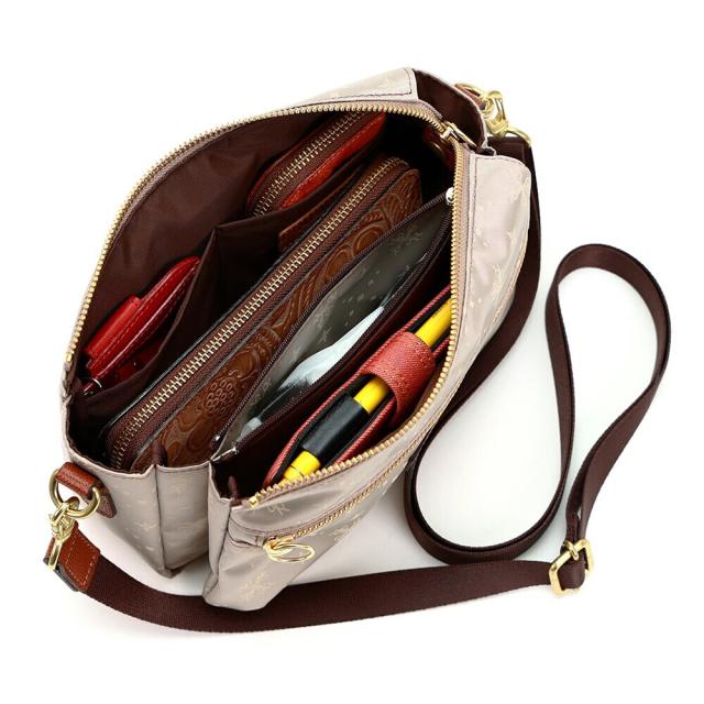 アジリティー ビゾン（AGILITY Bisogn）/キャドミニショルダ?/シザー