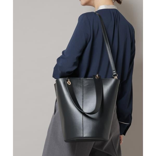 ナノユニバース（NANO universe）/アシンメトリーハンドルバケツトート