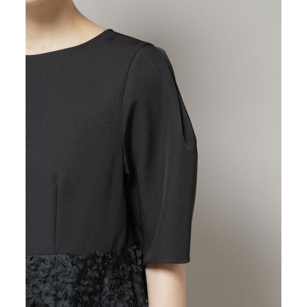 ナノユニバース（NANO universe）/ペタルエンブロイダリーペプラム